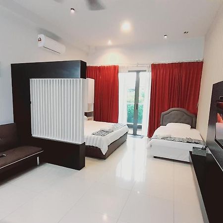 Bulan Guesthouse Imago Кота Кинабалу Екстериор снимка