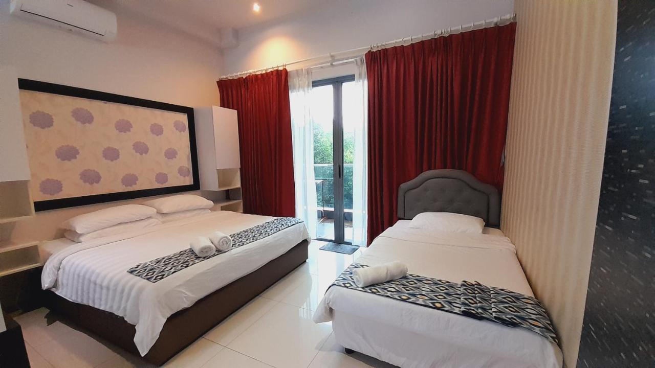 Bulan Guesthouse Imago Кота Кинабалу Екстериор снимка